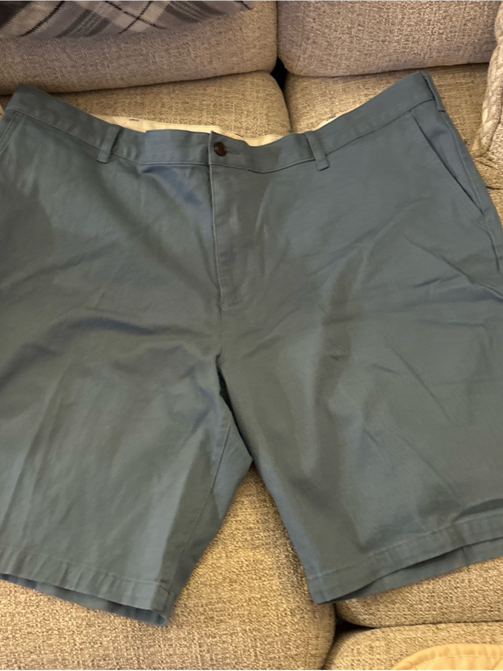 Dockers Flat-Front Men’s Shorts in Slate Blue